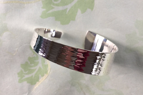 Tapered Cuff
